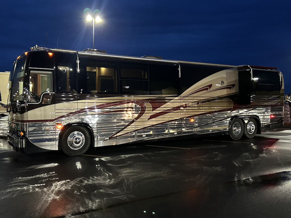 2002 Prevost Country Coach XLII For Sale