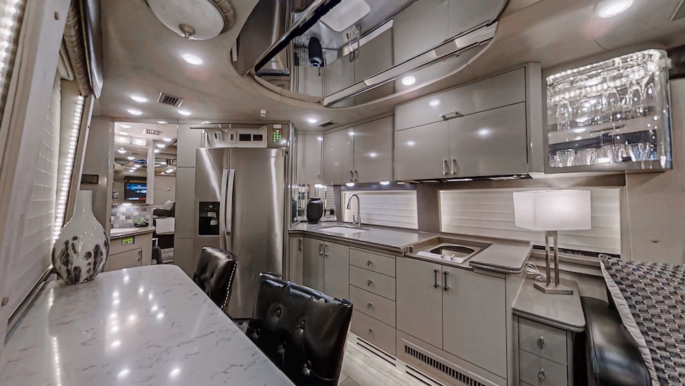 2002 Prevost Country Coach XLII For Sale