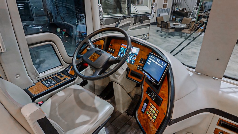 2002 Prevost Country Coach XLII For Sale