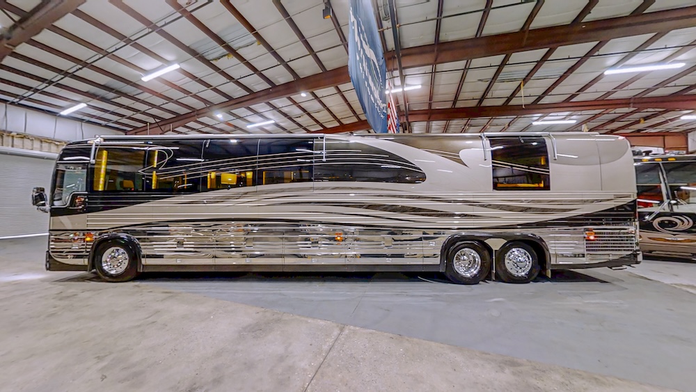 2002 Prevost Country Coach XLII For Sale