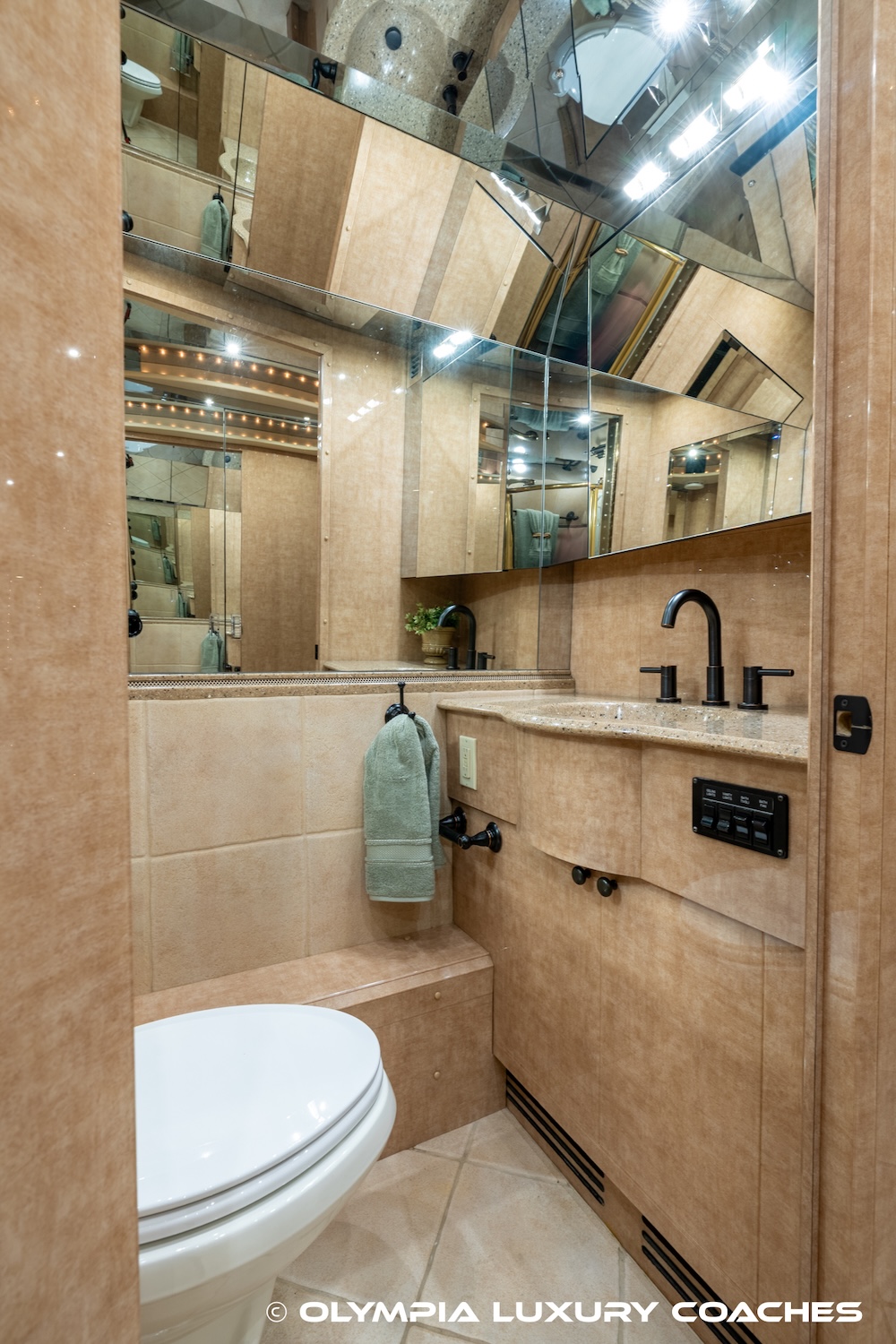 2002 Prevost Liberty XLII For Sale