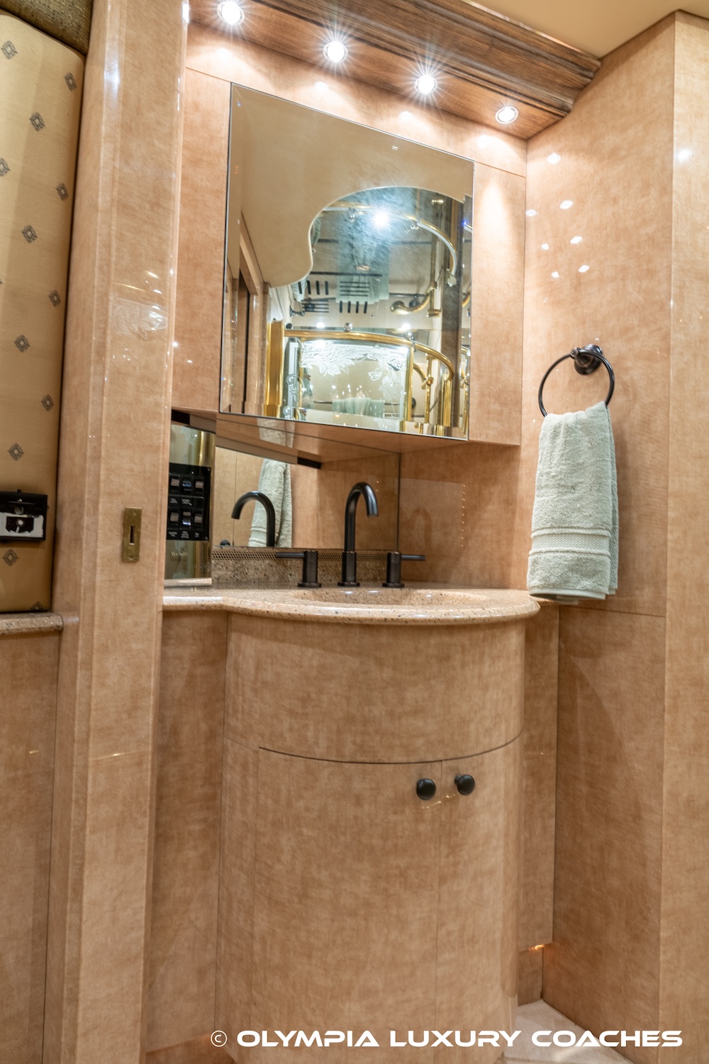 2002 Prevost Liberty XLII For Sale