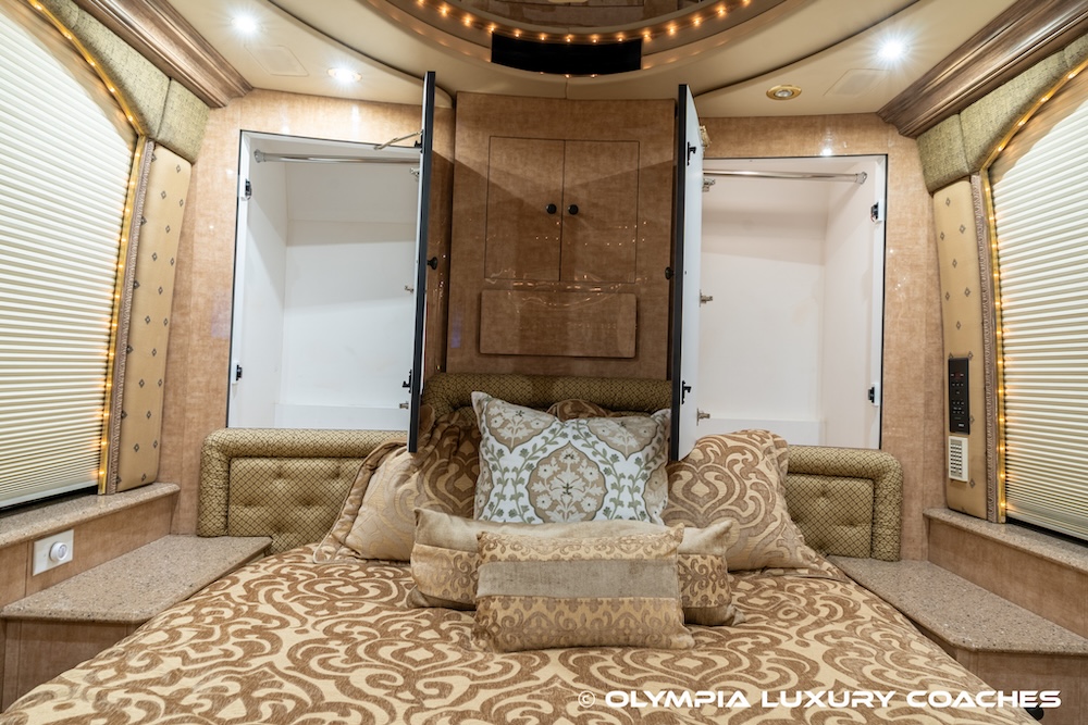 2002 Prevost Liberty XLII For Sale