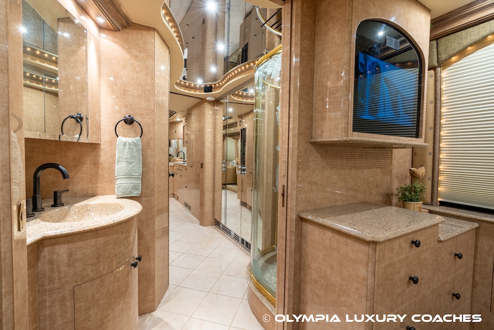 2002 Prevost Liberty XLII For Sale