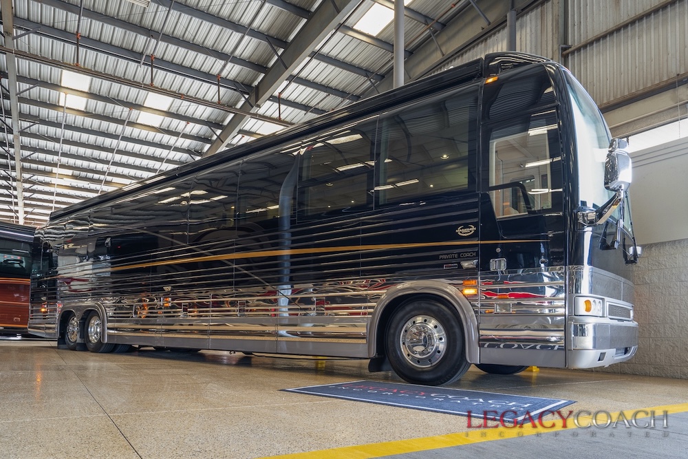 2002 Prevost Marathon XLII For Sale
