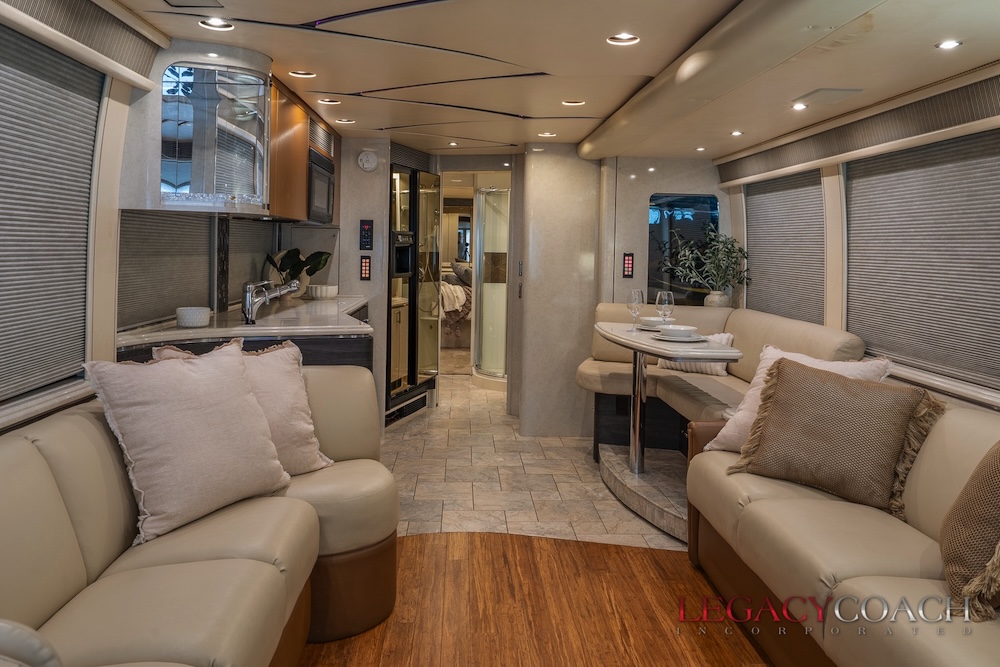 2002 Prevost Marathon XLII For Sale