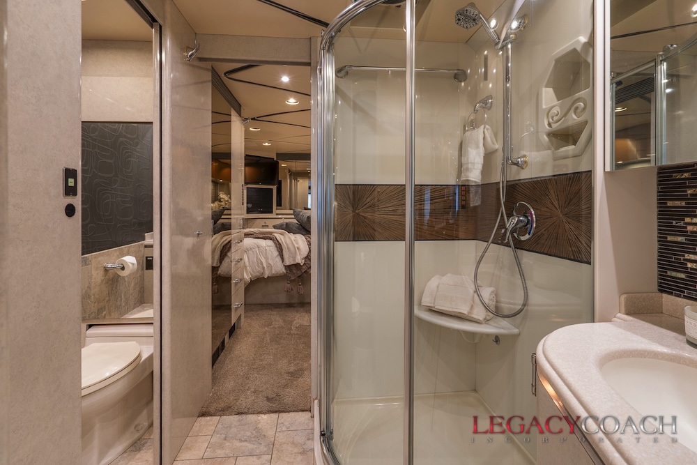 2002 Prevost Marathon XLII For Sale