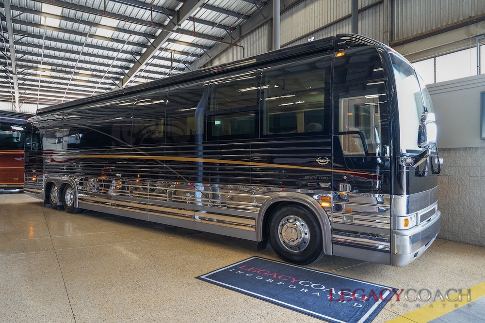 2002 Prevost Marathon XLII For Sale
