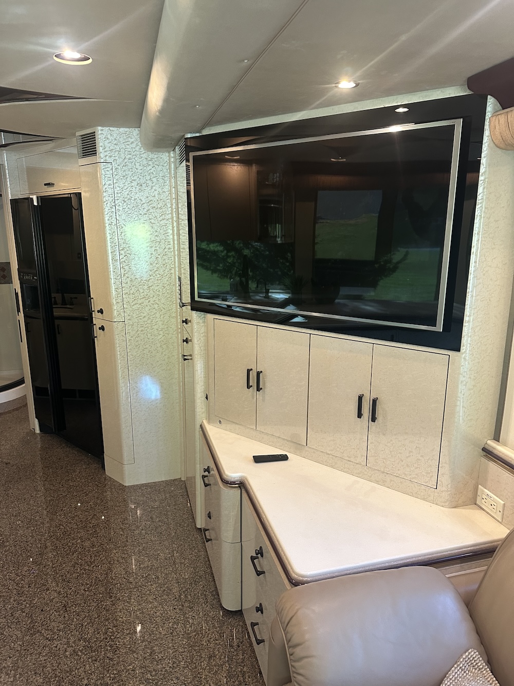 2002 Prevost Marathon XLII For Sale