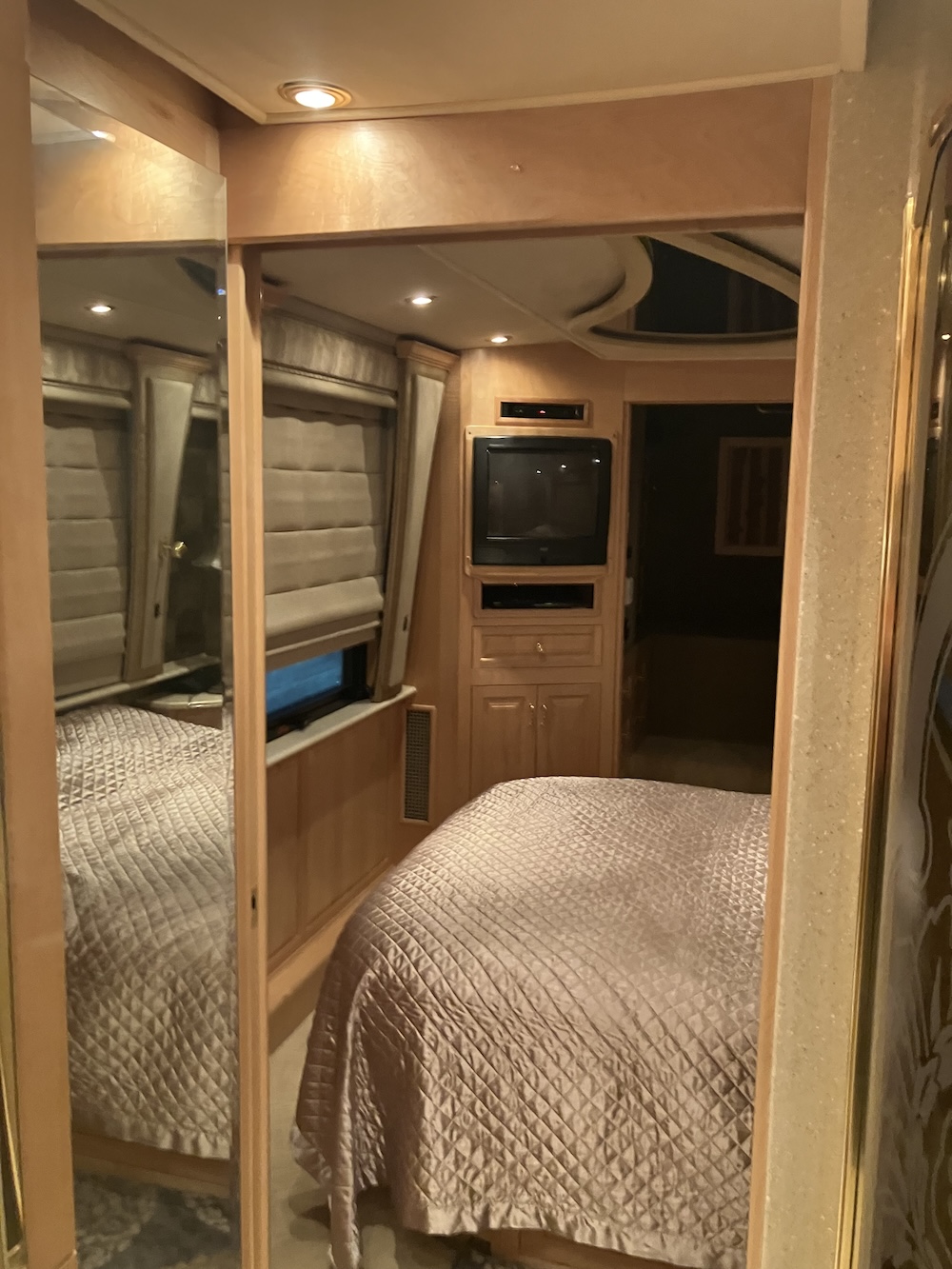 2002 Prevost Royale XLII For Sale