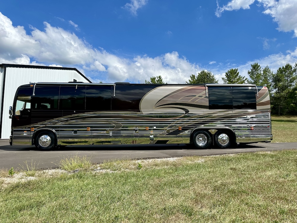 2002 Prevost  Royale XLII For Sale