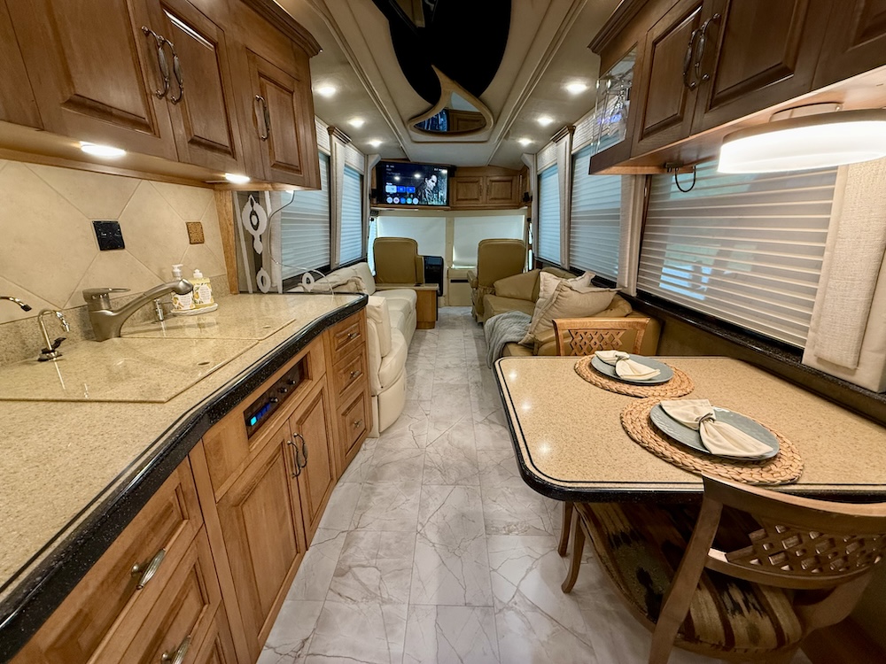 2002 Prevost  Royale XLII For Sale