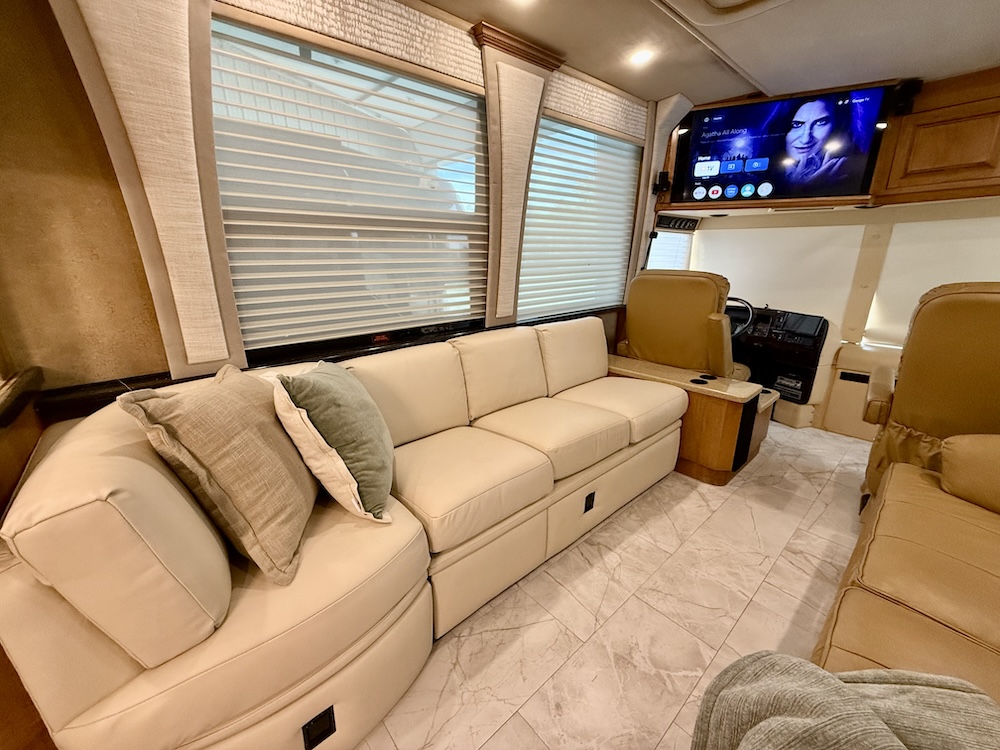 2002 Prevost  Royale XLII For Sale