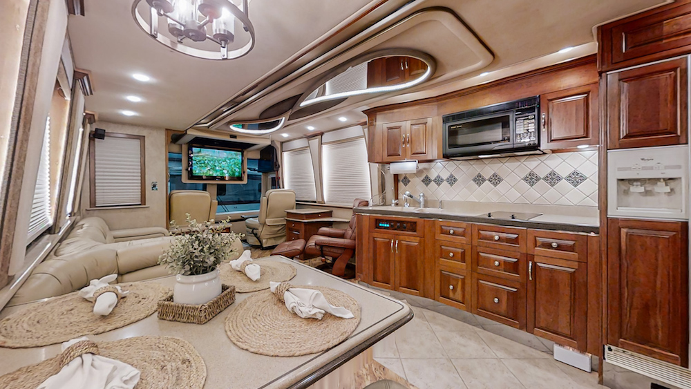 2002 Prevost Royale XLII For Sale