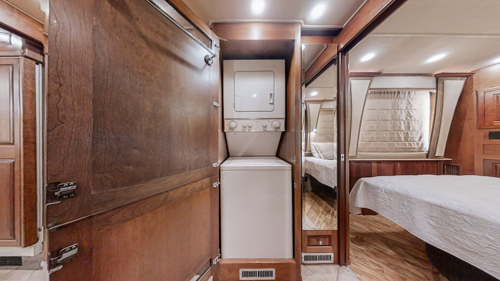 2002 Prevost Royale XLII For Sale