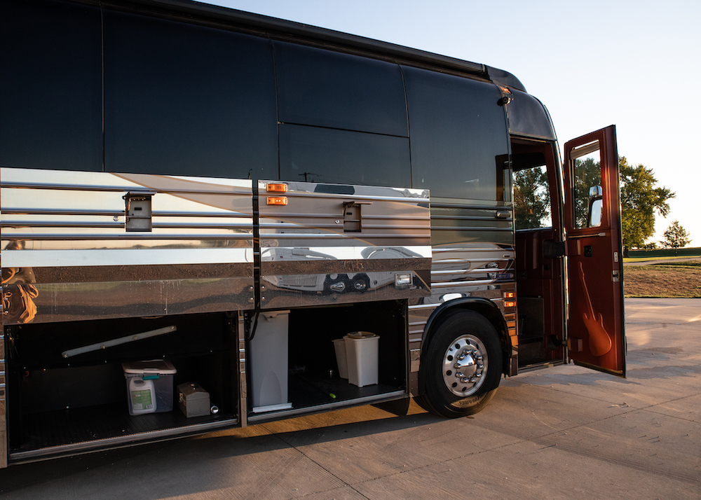 2003 Prevost XLII For Sale