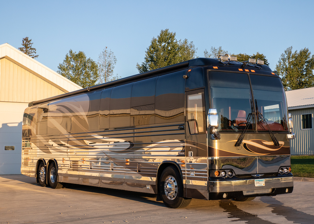 2003 Prevost XLII For Sale