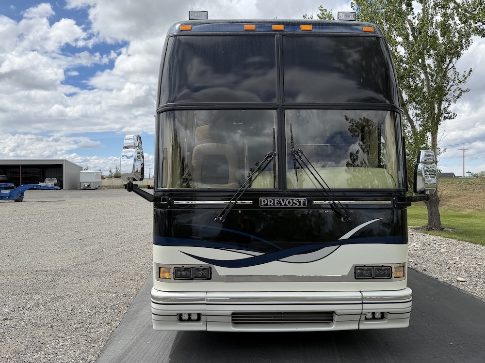 2003 Prevost Featherlite H3-45 For Sale