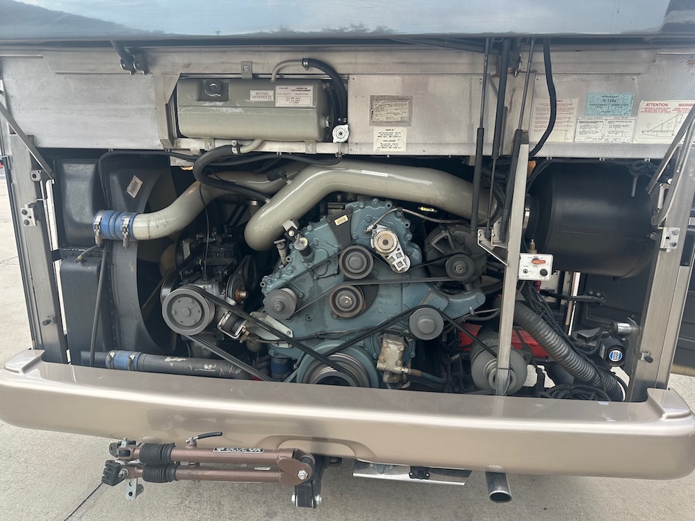 2003 Prevost Featherlite H3-45 For Sale