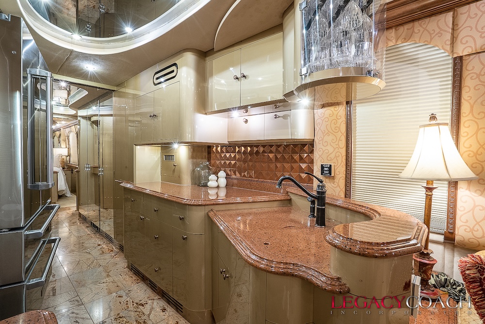2003 Prevost Liberty XLII For Sale