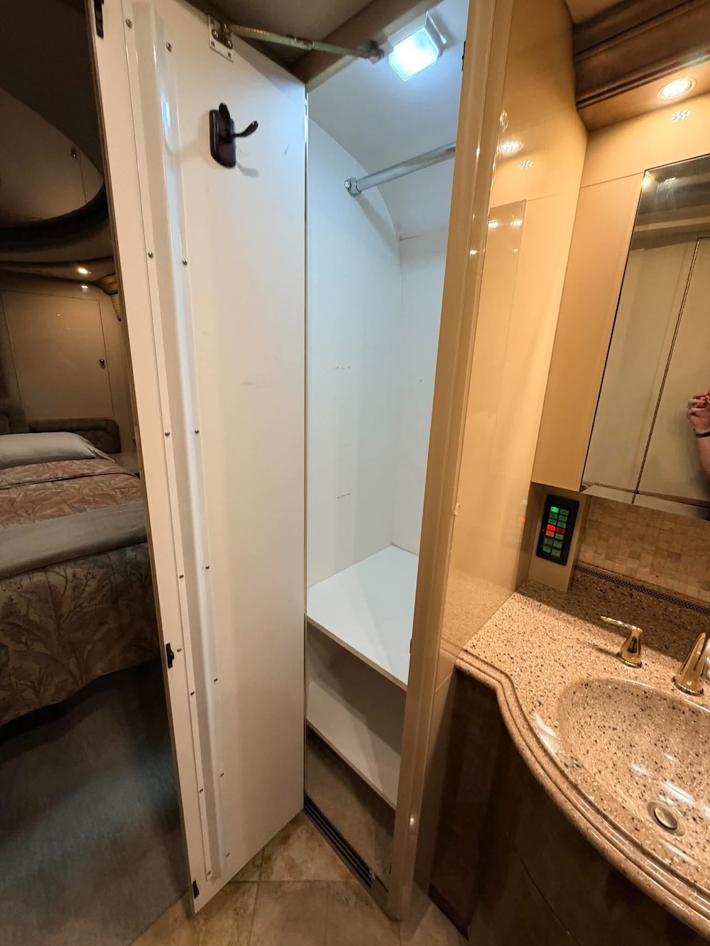 2003 Prevost Liberty XLII For Sale