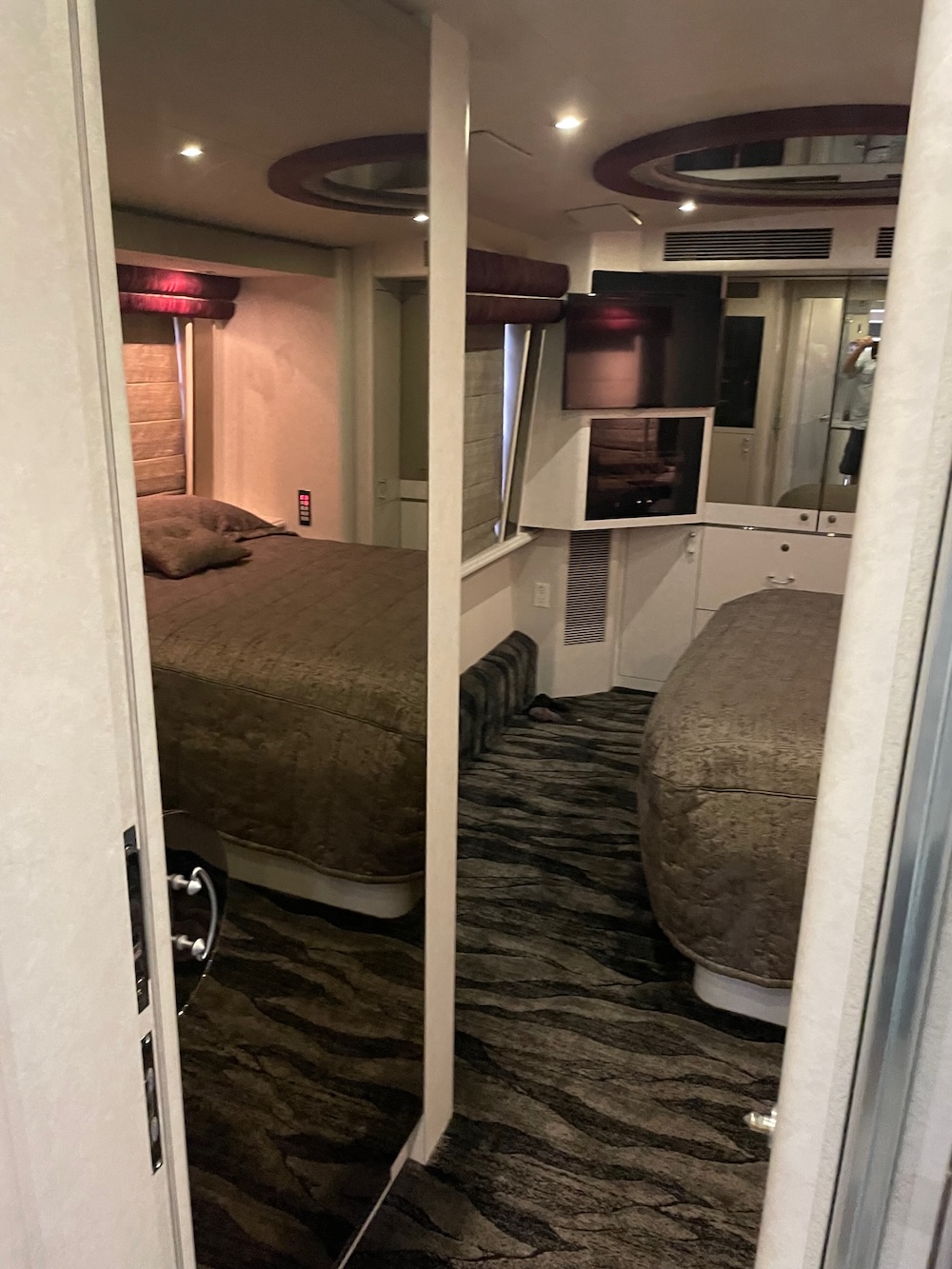 2003 Prevost Marathon H3-45 For Sale