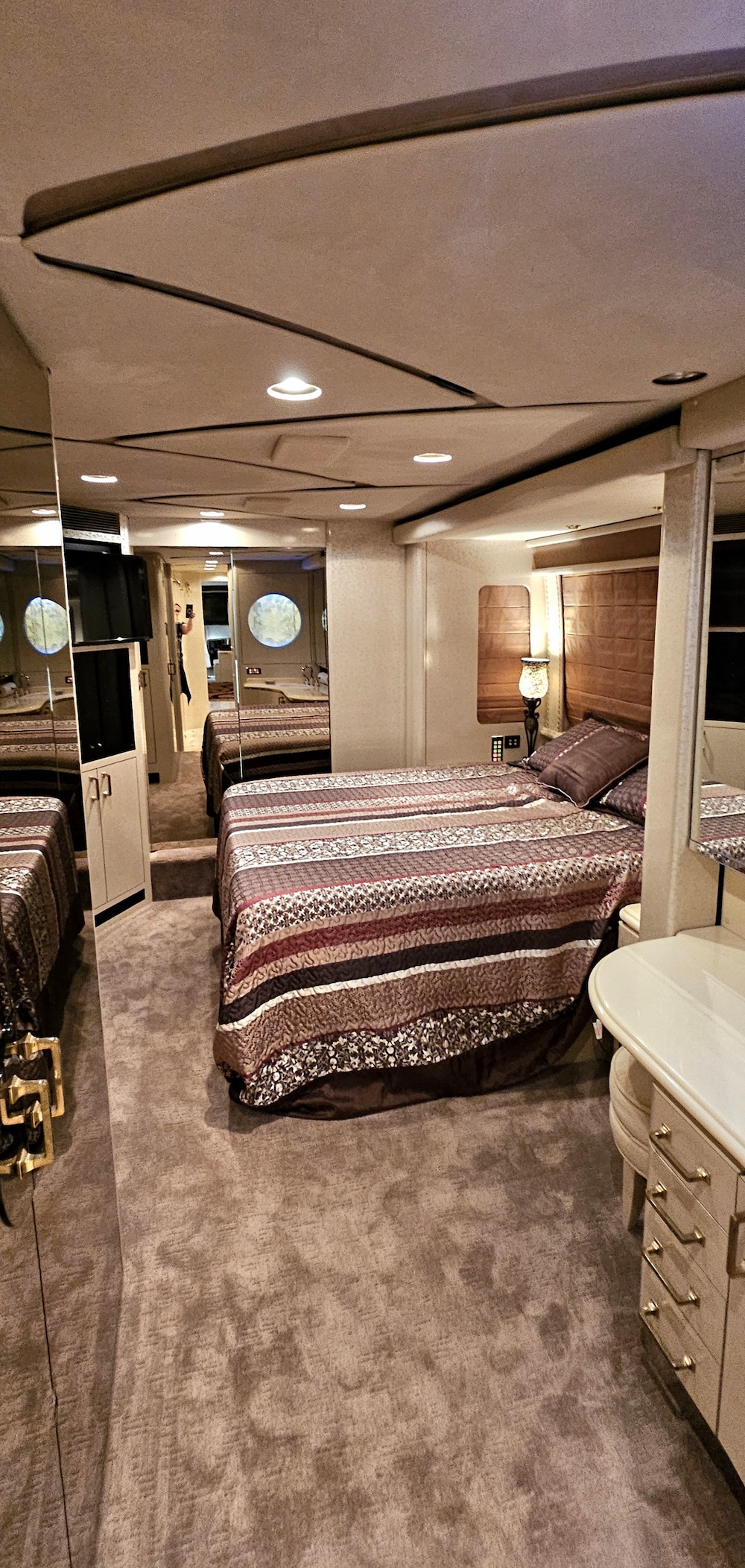 2003 Prevost Marathon XLII For Sale