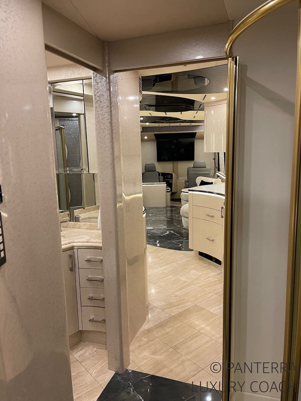 2003 Prevost  Marathon XLII For Sale