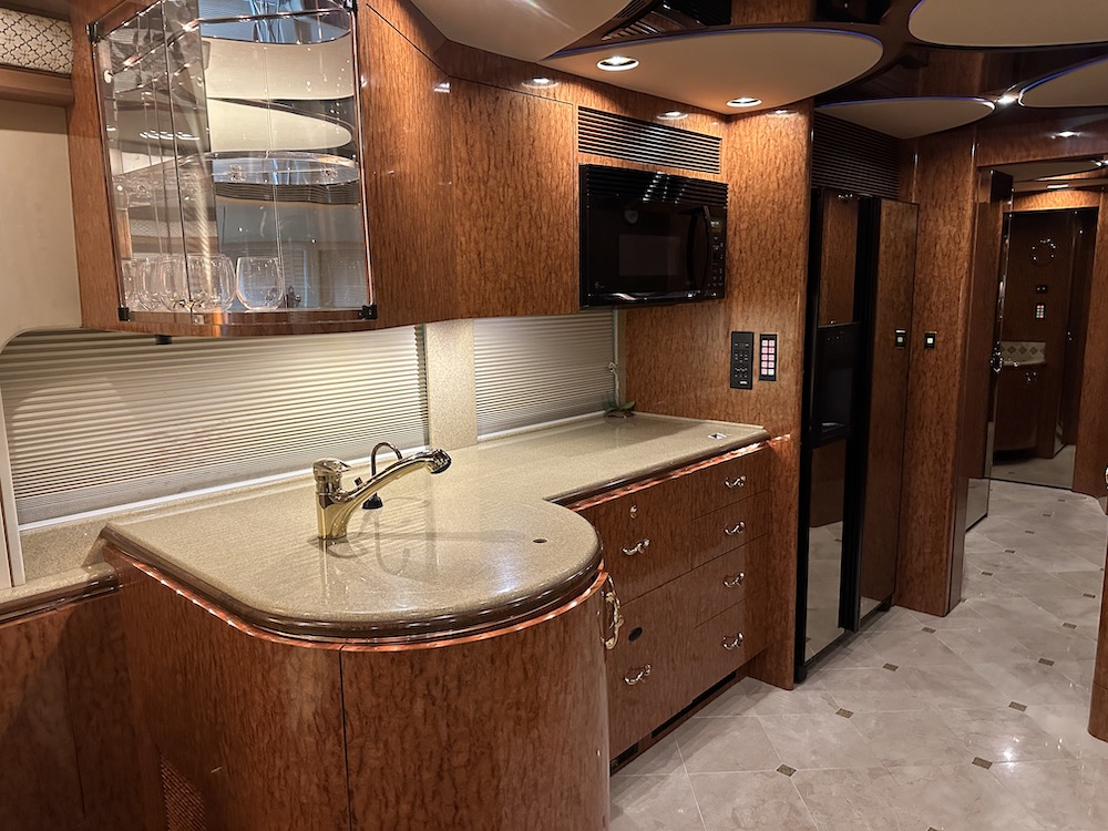 2003 Prevost Marathon XLII For Sale