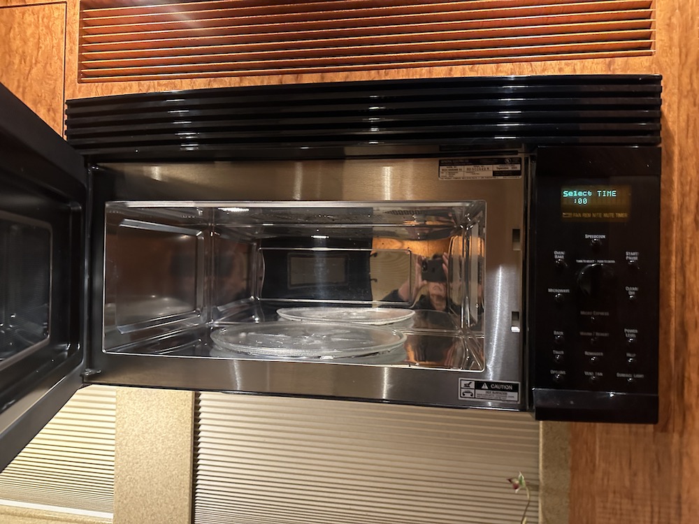 2003 Prevost Marathon XLII For Sale