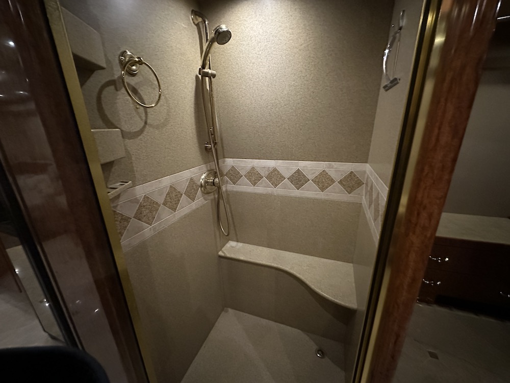 2003 Prevost Marathon XLII For Sale