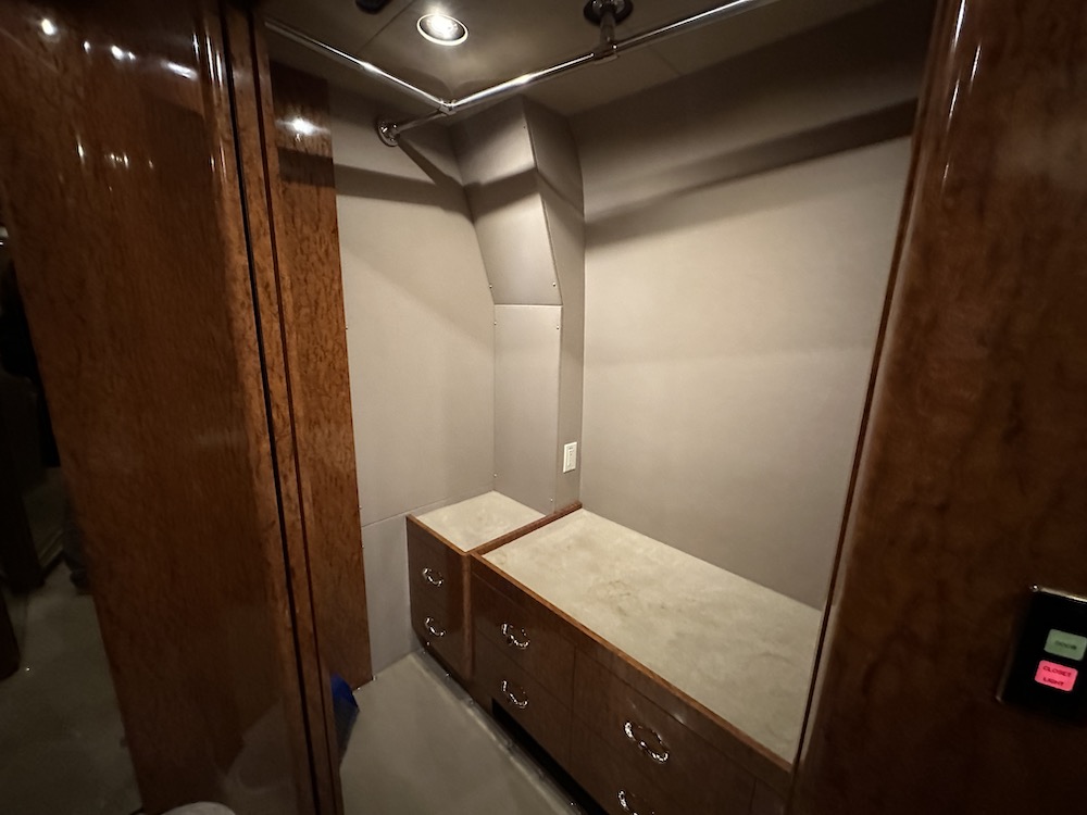 2003 Prevost Marathon XLII For Sale