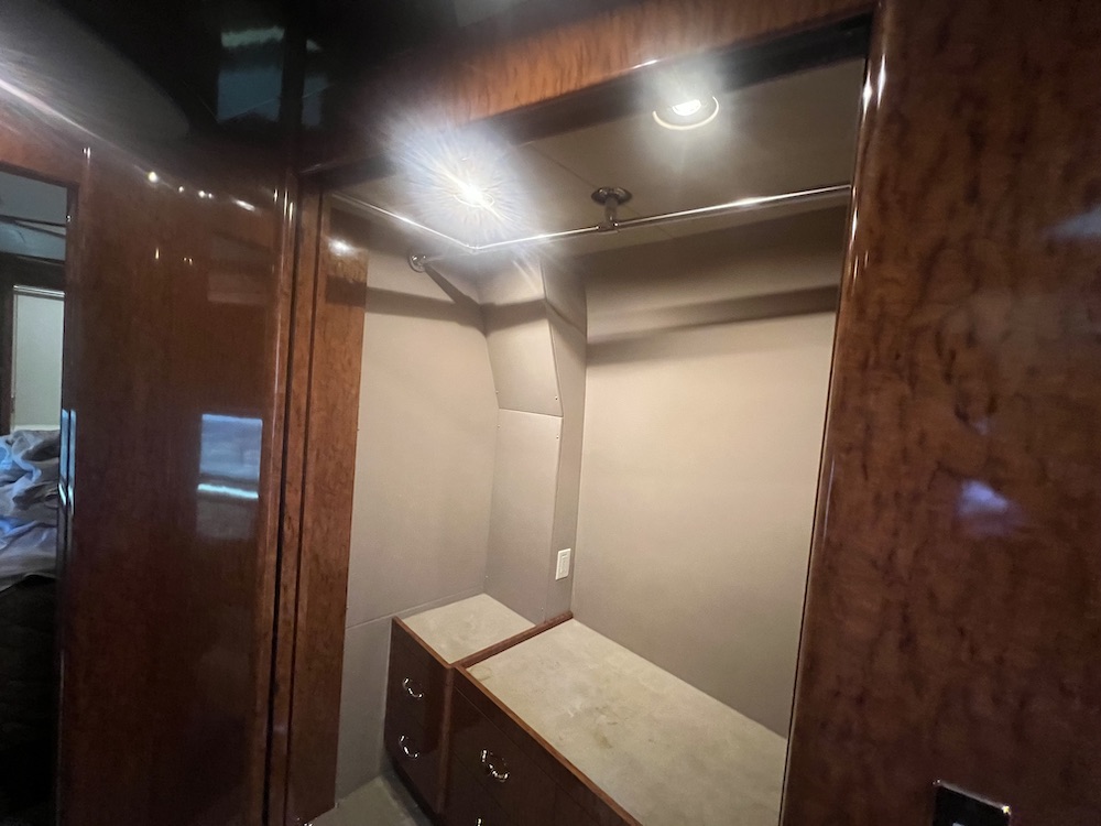 2003 Prevost Marathon XLII For Sale
