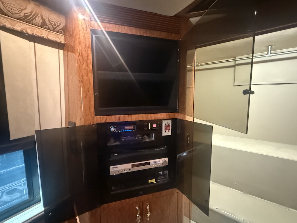 2003 Prevost Marathon XLII For Sale
