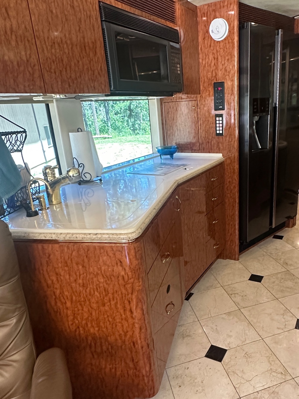 2003 Prevost Marathon XLII For Sale