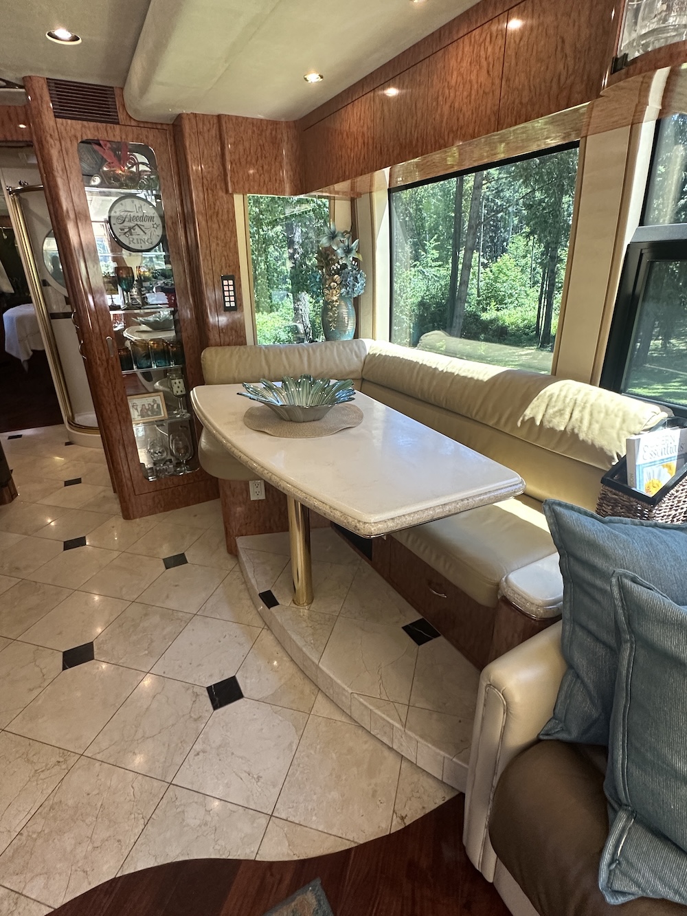 2003 Prevost Marathon XLII For Sale