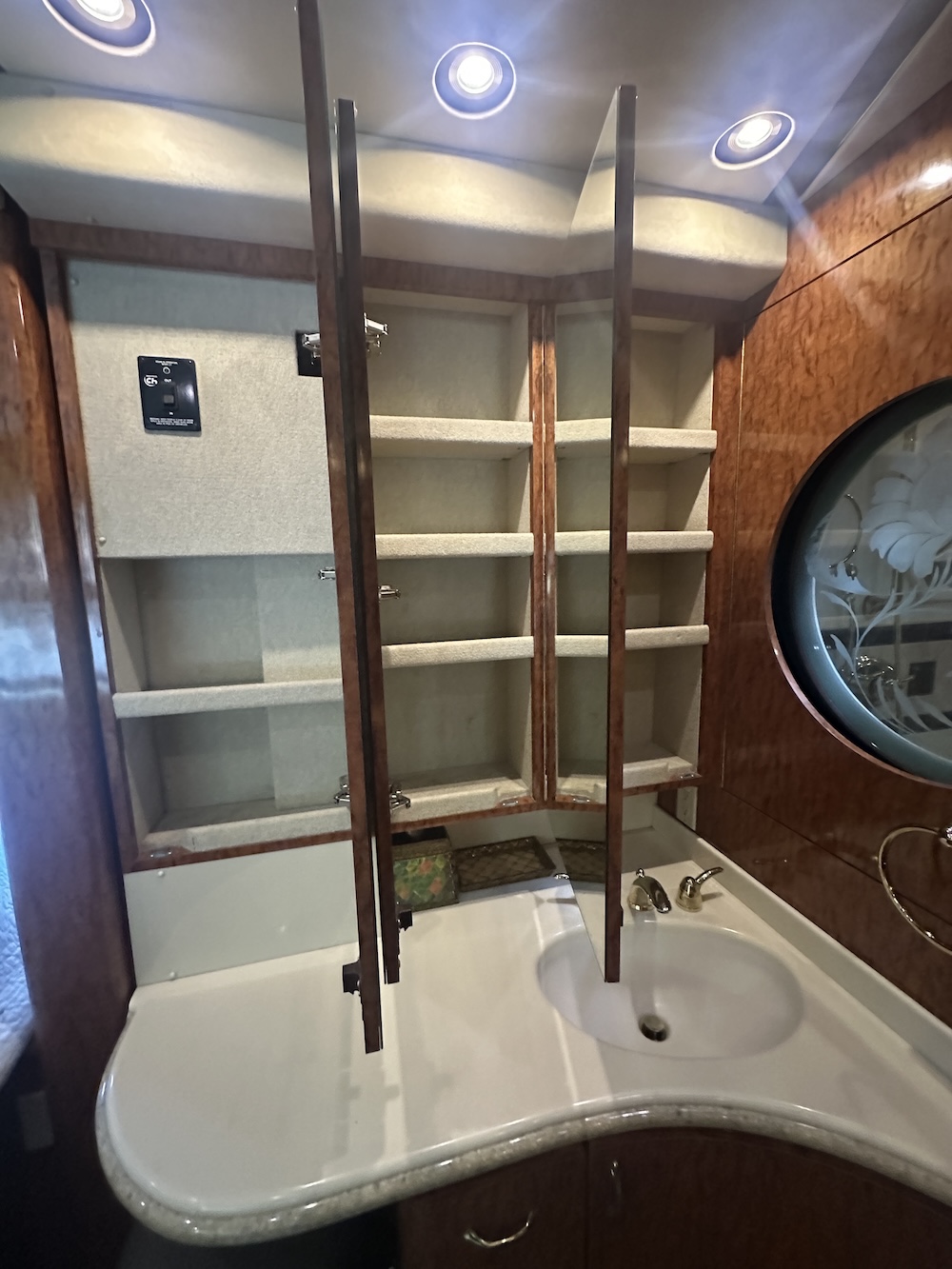 2003 Prevost Marathon XLII For Sale