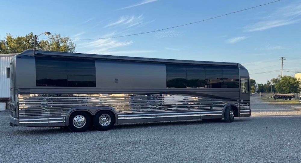 2003 Prevost Marathon XLII For Sale