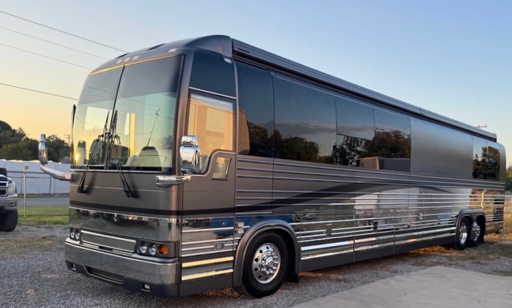 2003 Prevost Marathon XLII For Sale