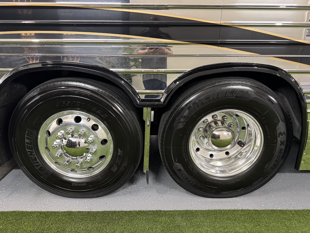 2003 Prevost Millennium XLII For Sale