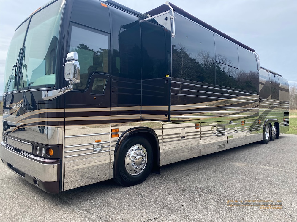 2003 Prevost Royale XLII For Sale