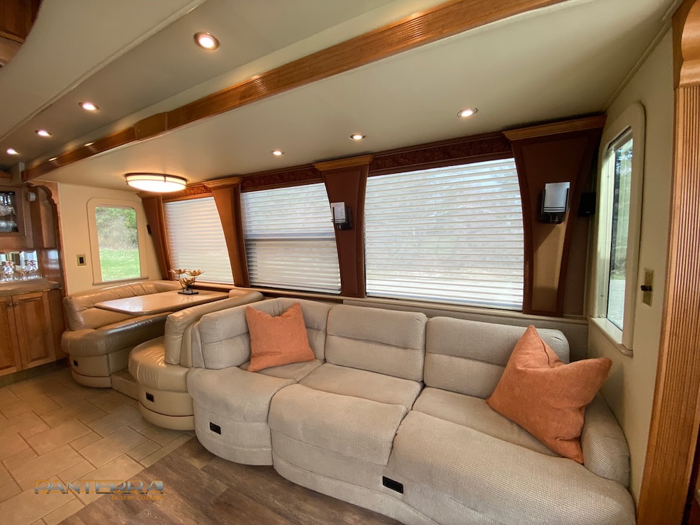 2003 Prevost Royale XLII For Sale