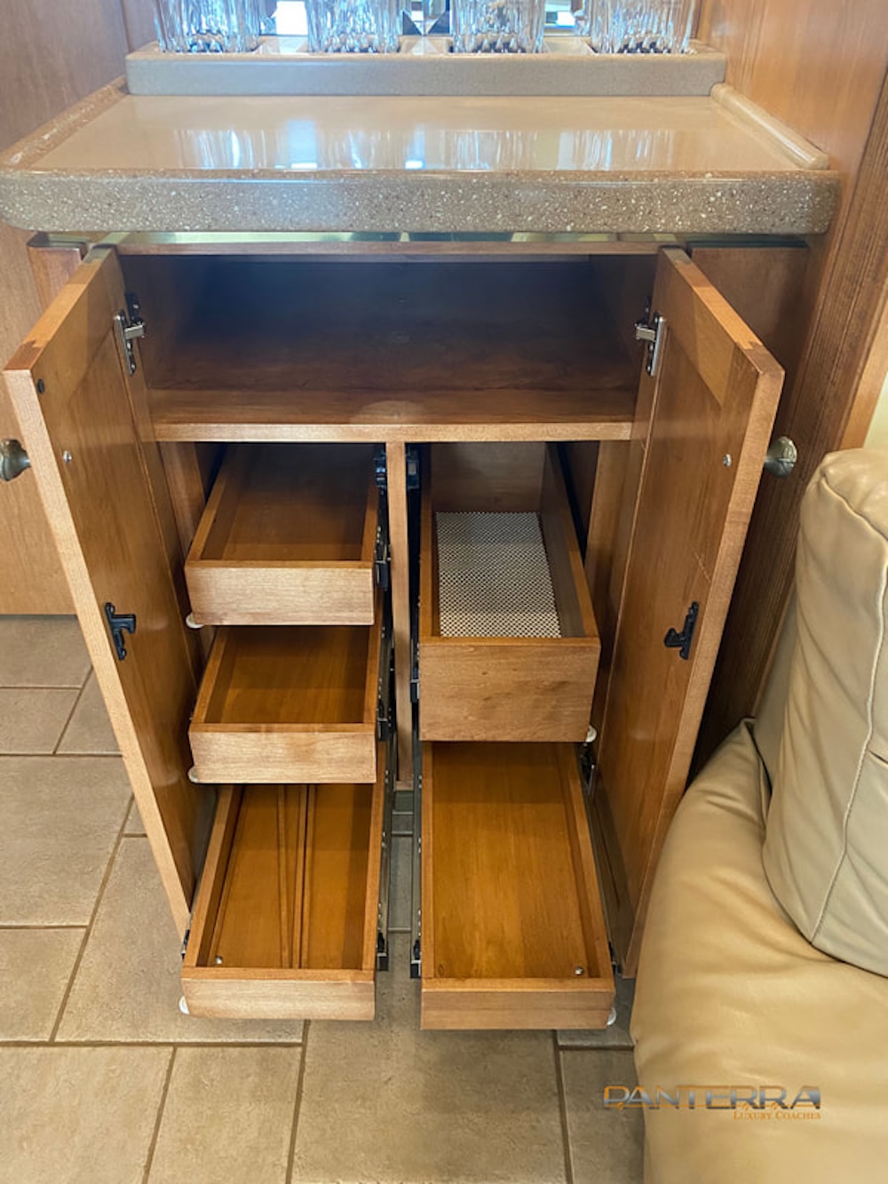 2003 Prevost Royale XLII For Sale