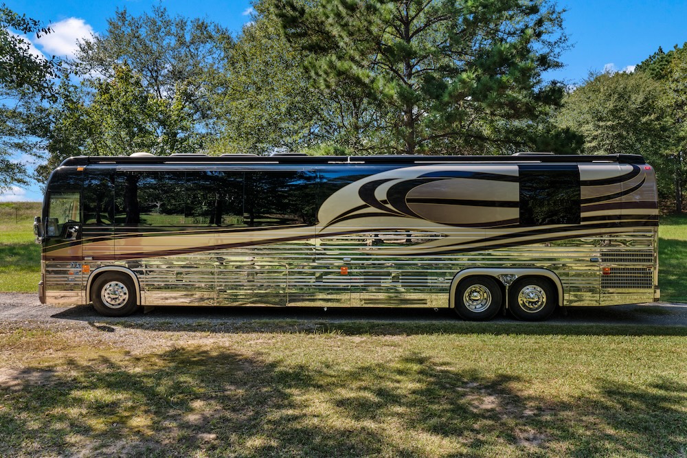 2003 Prevost XLII For Sale