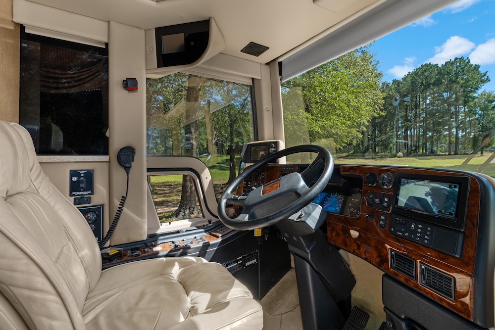 2003 Prevost XLII For Sale