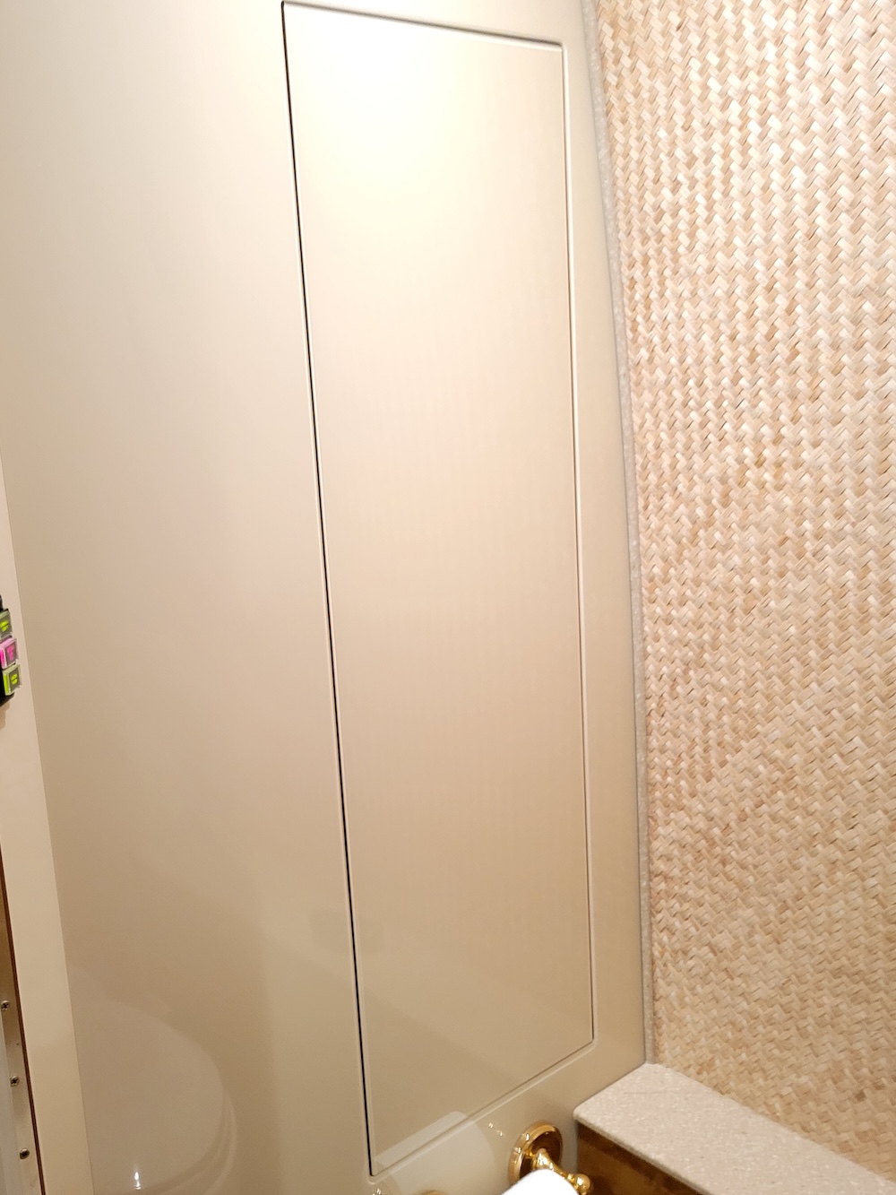 2004 Prevost Featherlite H3-45 For Sale