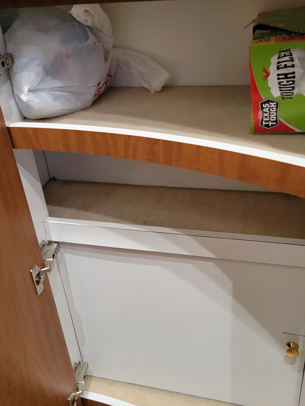 2004 Prevost Featherlite H3-45 For Sale