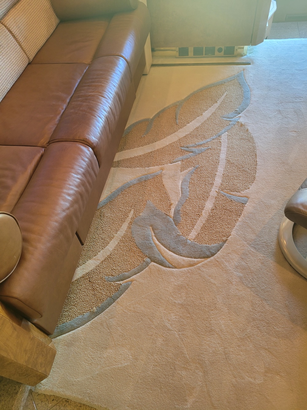 2004 Prevost Featherlite H3-45 For Sale