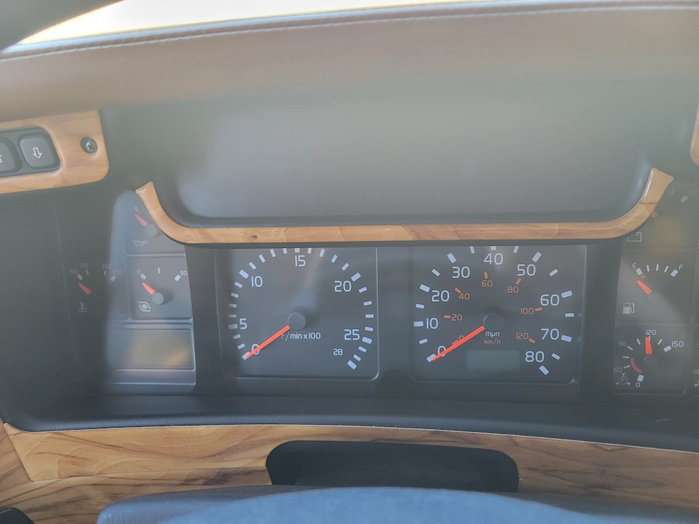 2004 Prevost Featherlite H3-45 For Sale