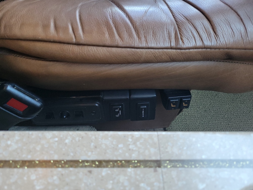 2004 Prevost Featherlite H3-45 For Sale